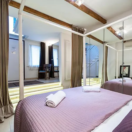 Ponziano Loft Trastevere Holiday home Rome